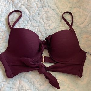32B Shade and Shore burgundy bikini top push up
